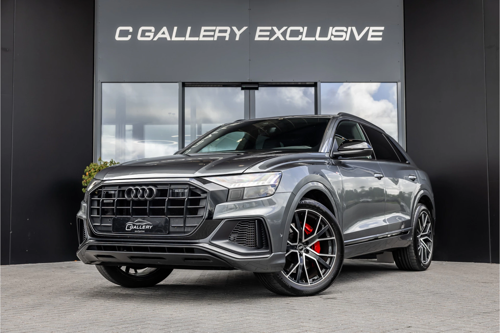 Hoofdafbeelding Audi Q8