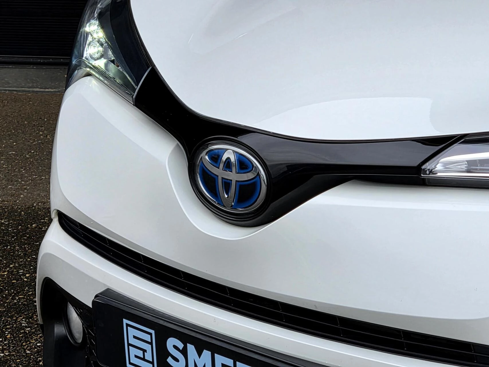 Hoofdafbeelding Toyota C-HR