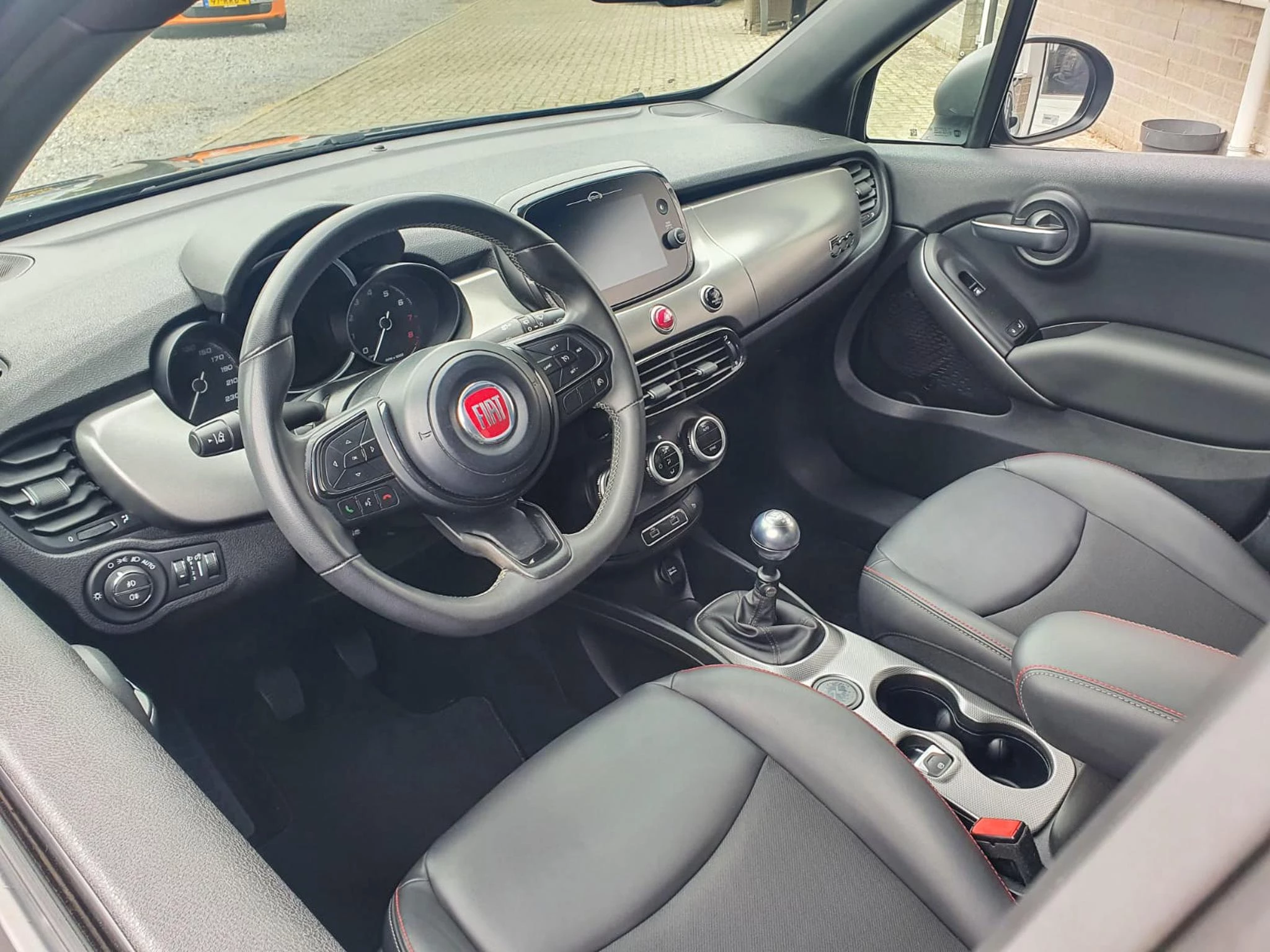 Hoofdafbeelding Fiat 500X