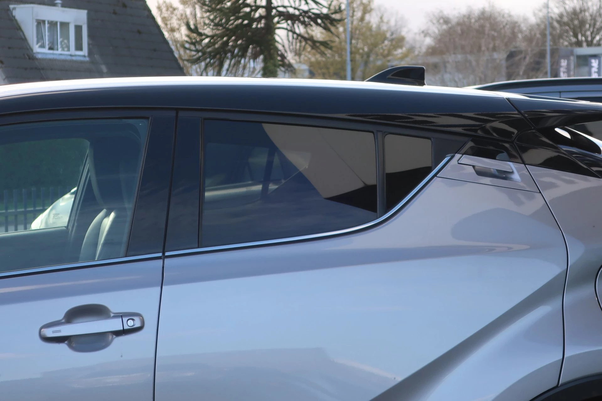 Hoofdafbeelding Toyota C-HR