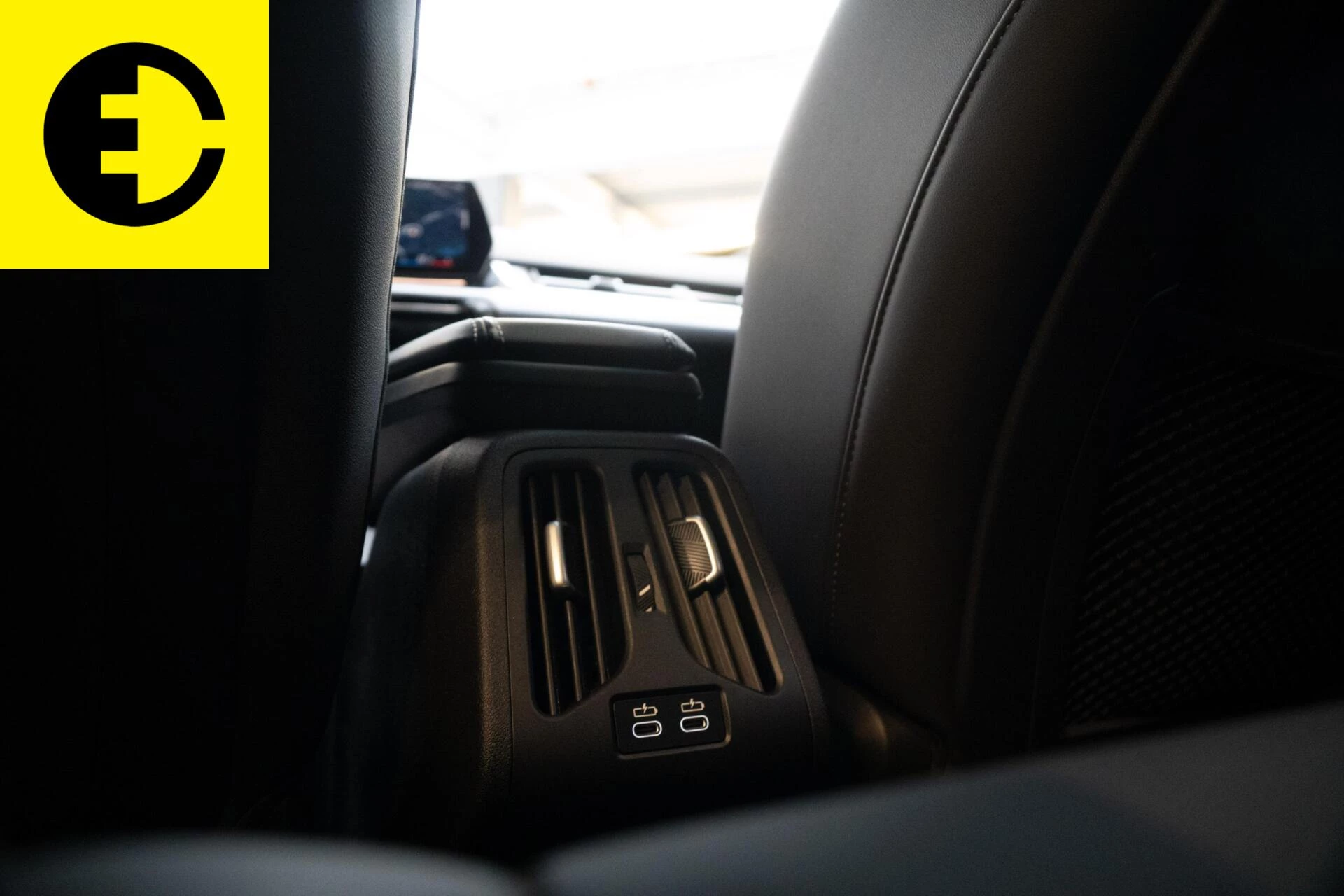 Hoofdafbeelding BMW iX1