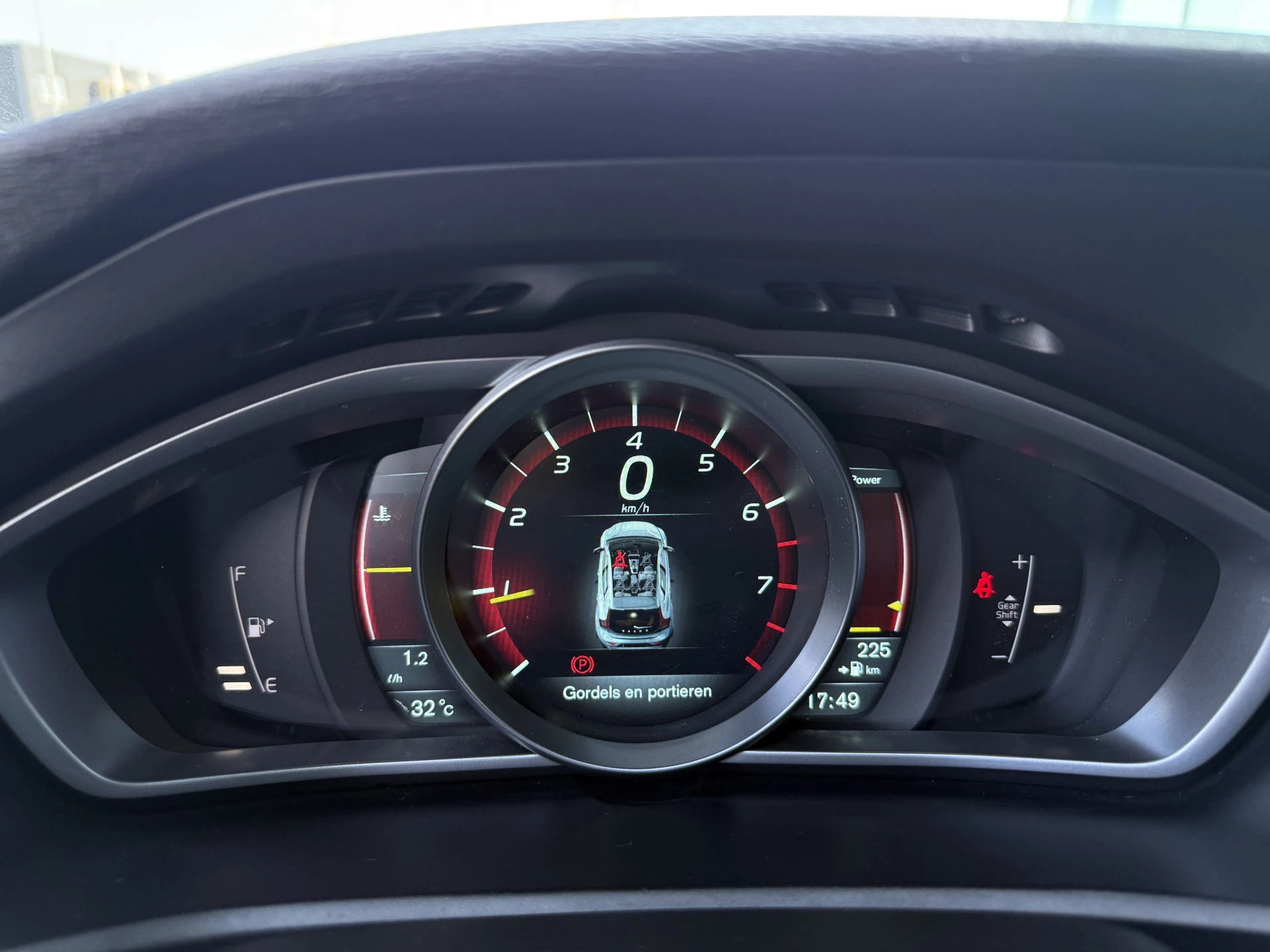 Hoofdafbeelding Volvo V40