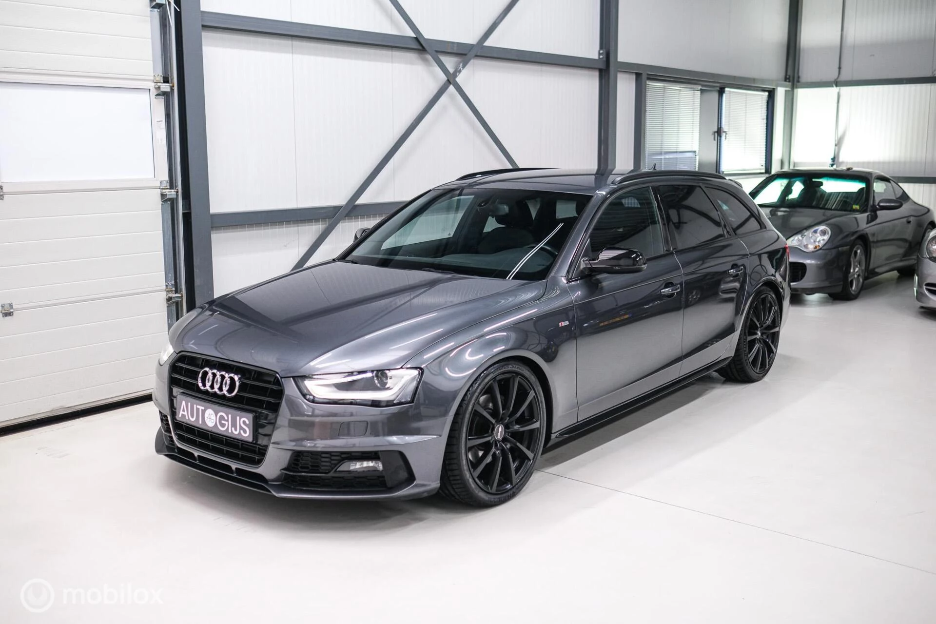 Hoofdafbeelding Audi A4