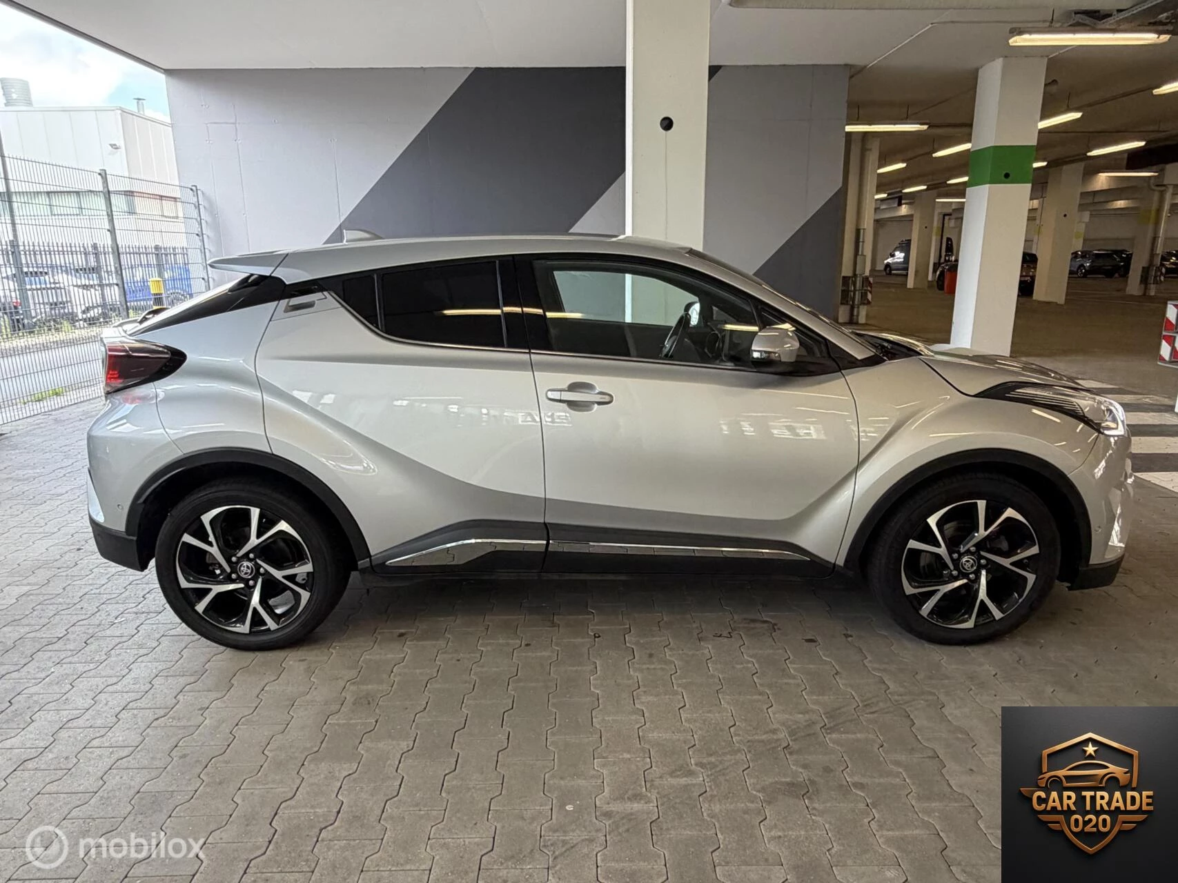 Hoofdafbeelding Toyota C-HR