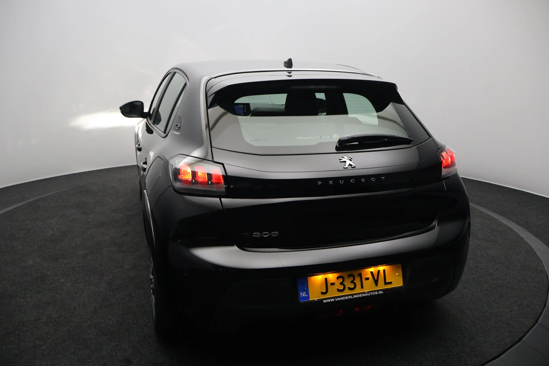 Hoofdafbeelding Peugeot e-208