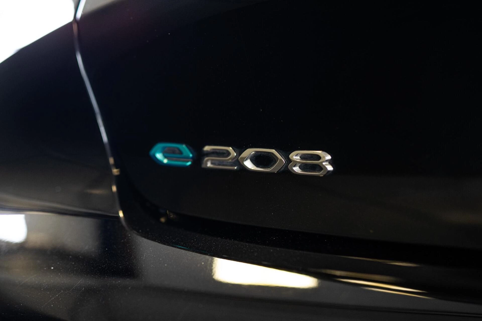 Hoofdafbeelding Peugeot e-208