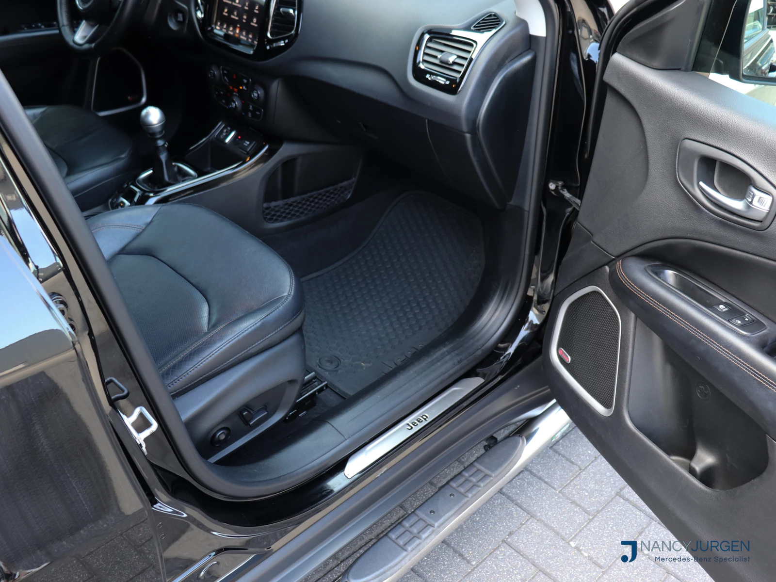 Hoofdafbeelding Jeep Compass