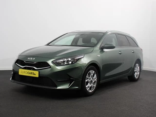 Kia Ceed Sportswagon 1.0 T-GDi 120pk DynamicLine Climate control Cruise control Achteruitrijcamera Verwarmde voorstoelen Stuurverwarming Afneembare trekhaak Navigatie Apple Carplay/ Android Auto Extra Getint Glas