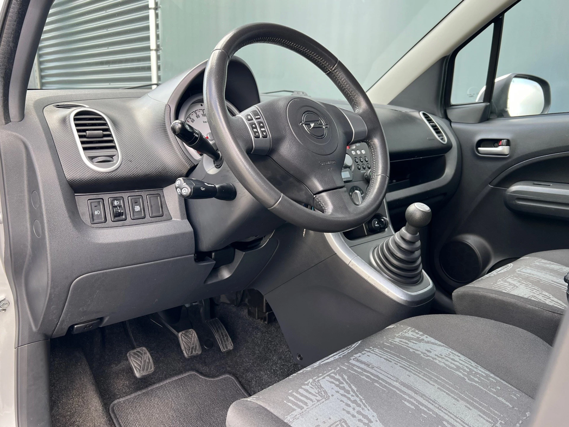 Hoofdafbeelding Opel Agila