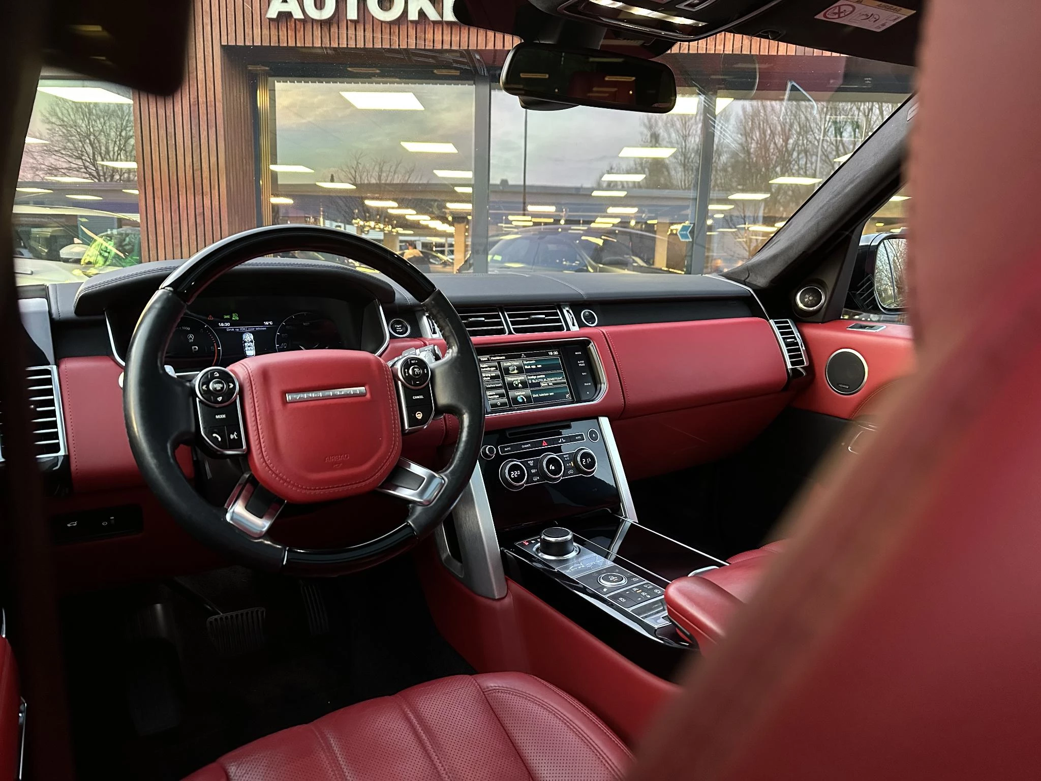 Hoofdafbeelding Land Rover Range Rover