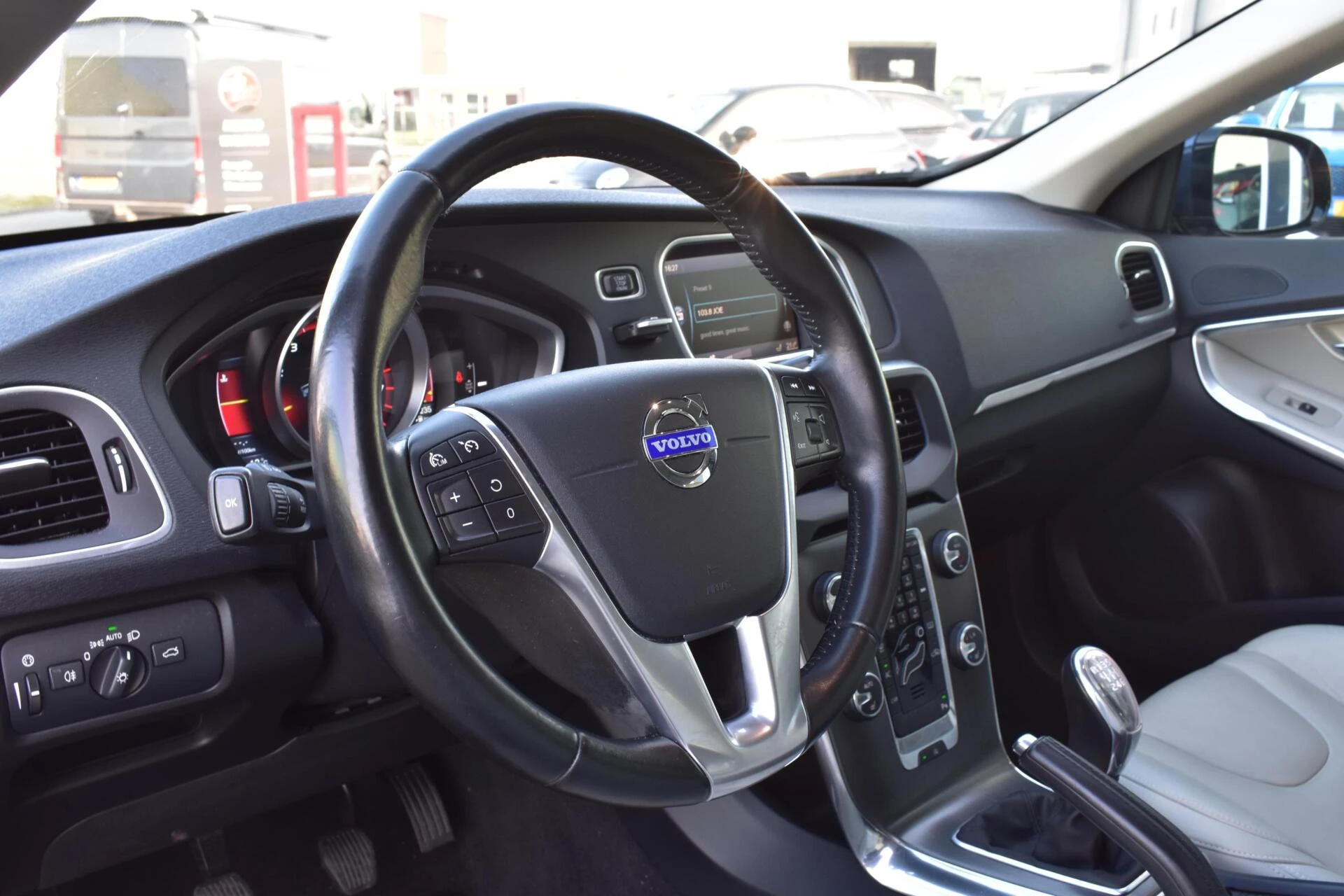 Hoofdafbeelding Volvo V40