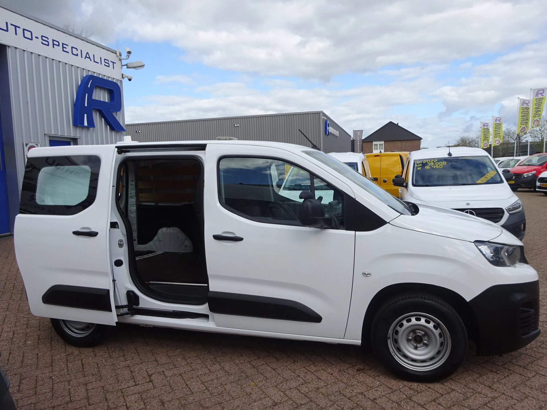 Hoofdafbeelding Peugeot Partner