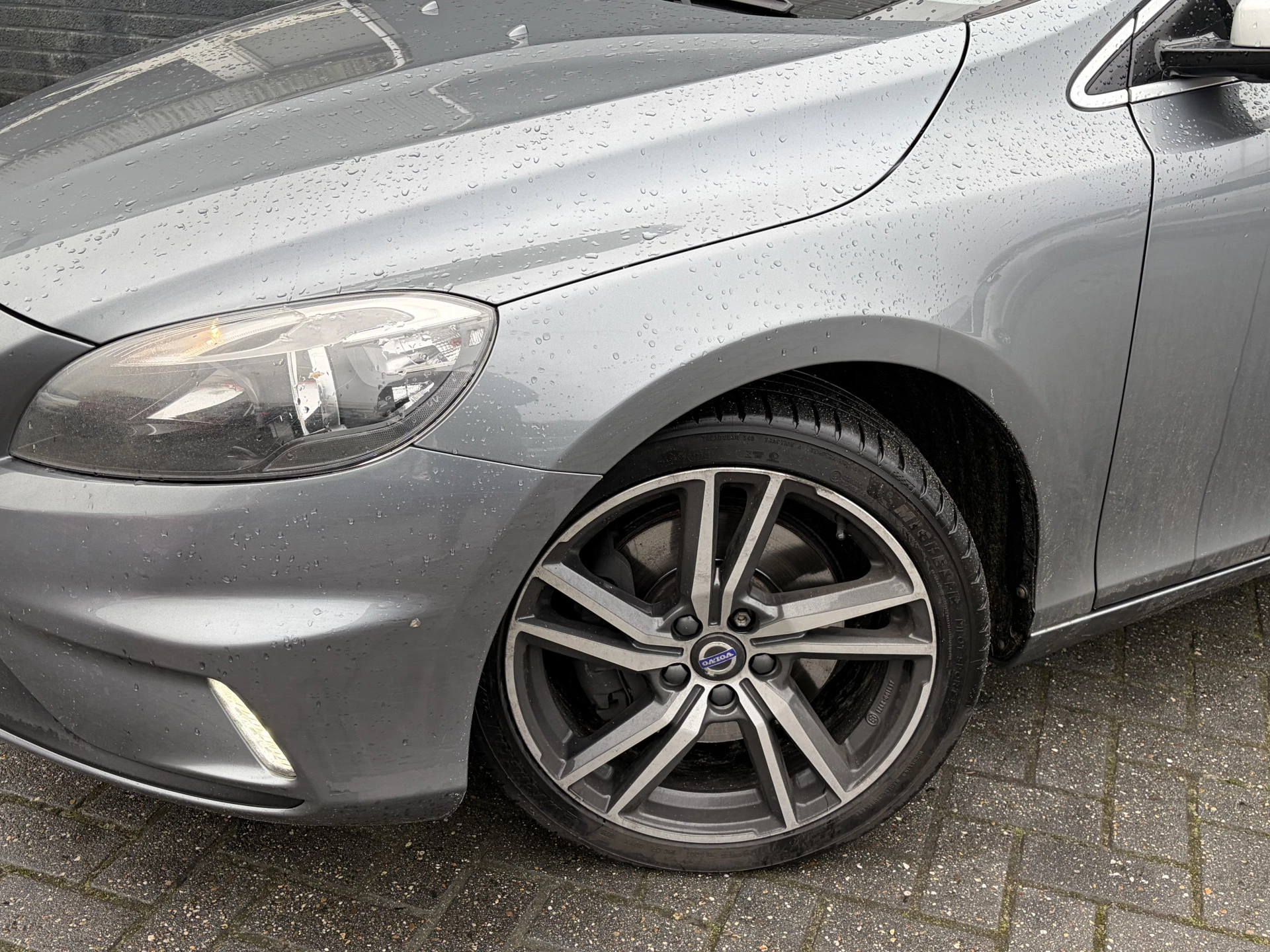 Hoofdafbeelding Volvo V40