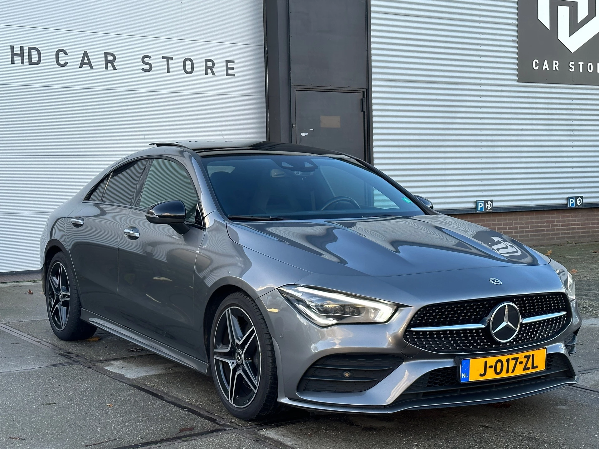 Hoofdafbeelding Mercedes-Benz CLA