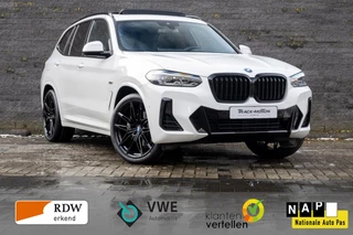 BMW X3 XDrive30e White & Black Pano