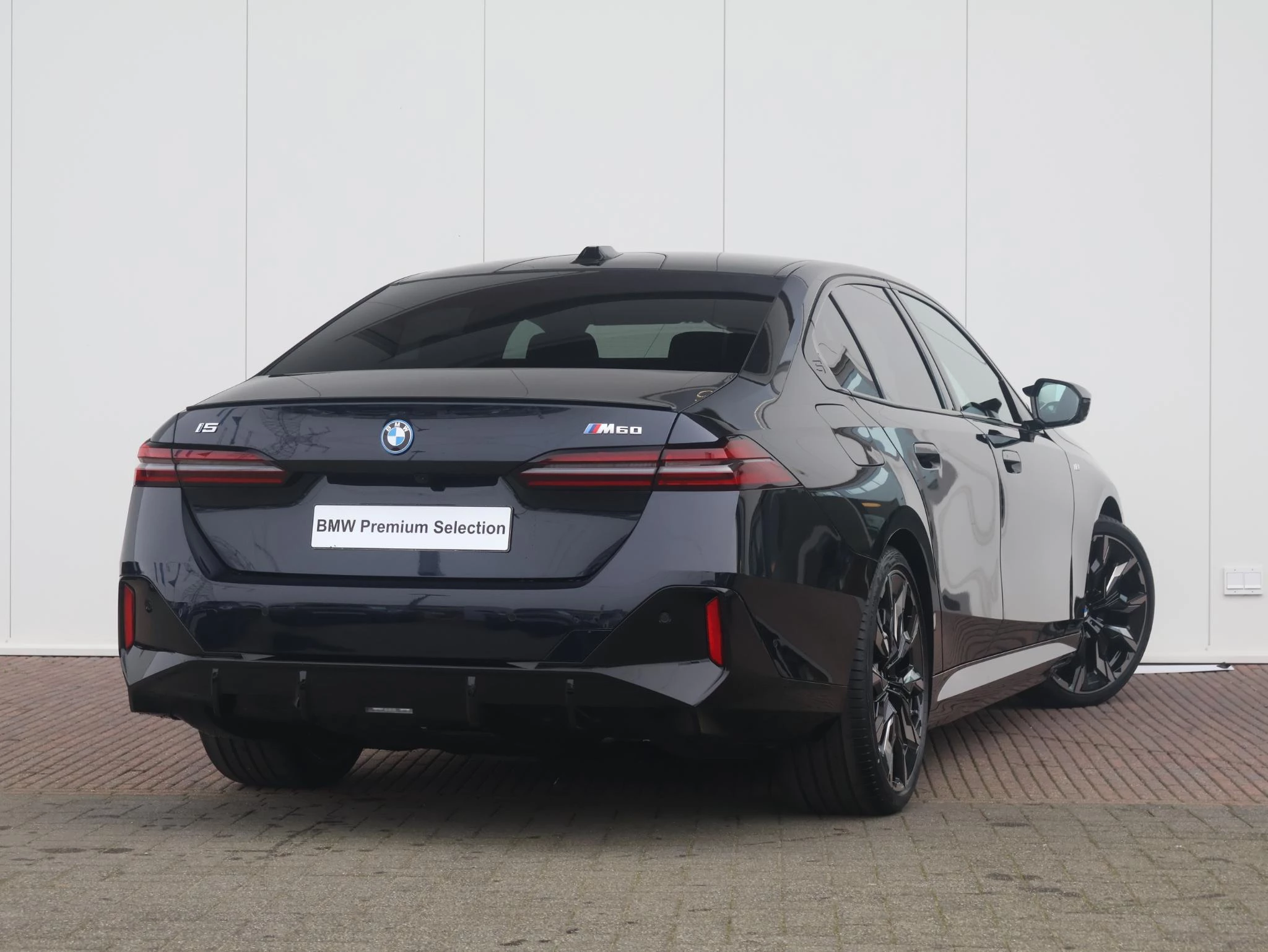 Hoofdafbeelding BMW i5
