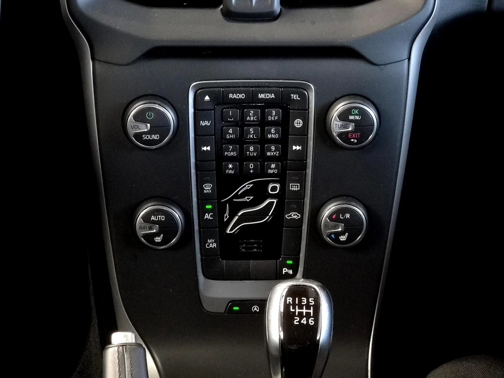 Hoofdafbeelding Volvo V40