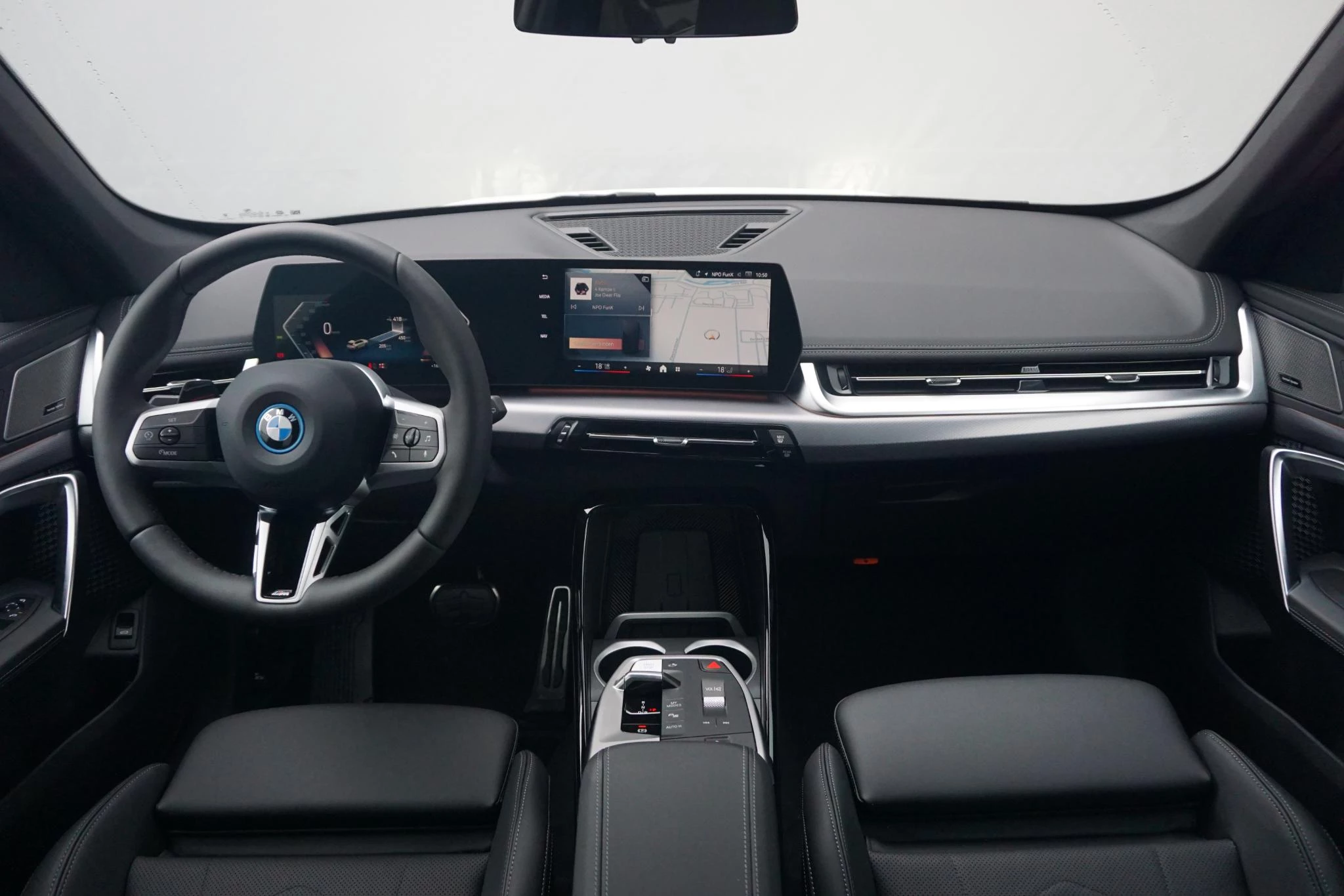 Hoofdafbeelding BMW iX1