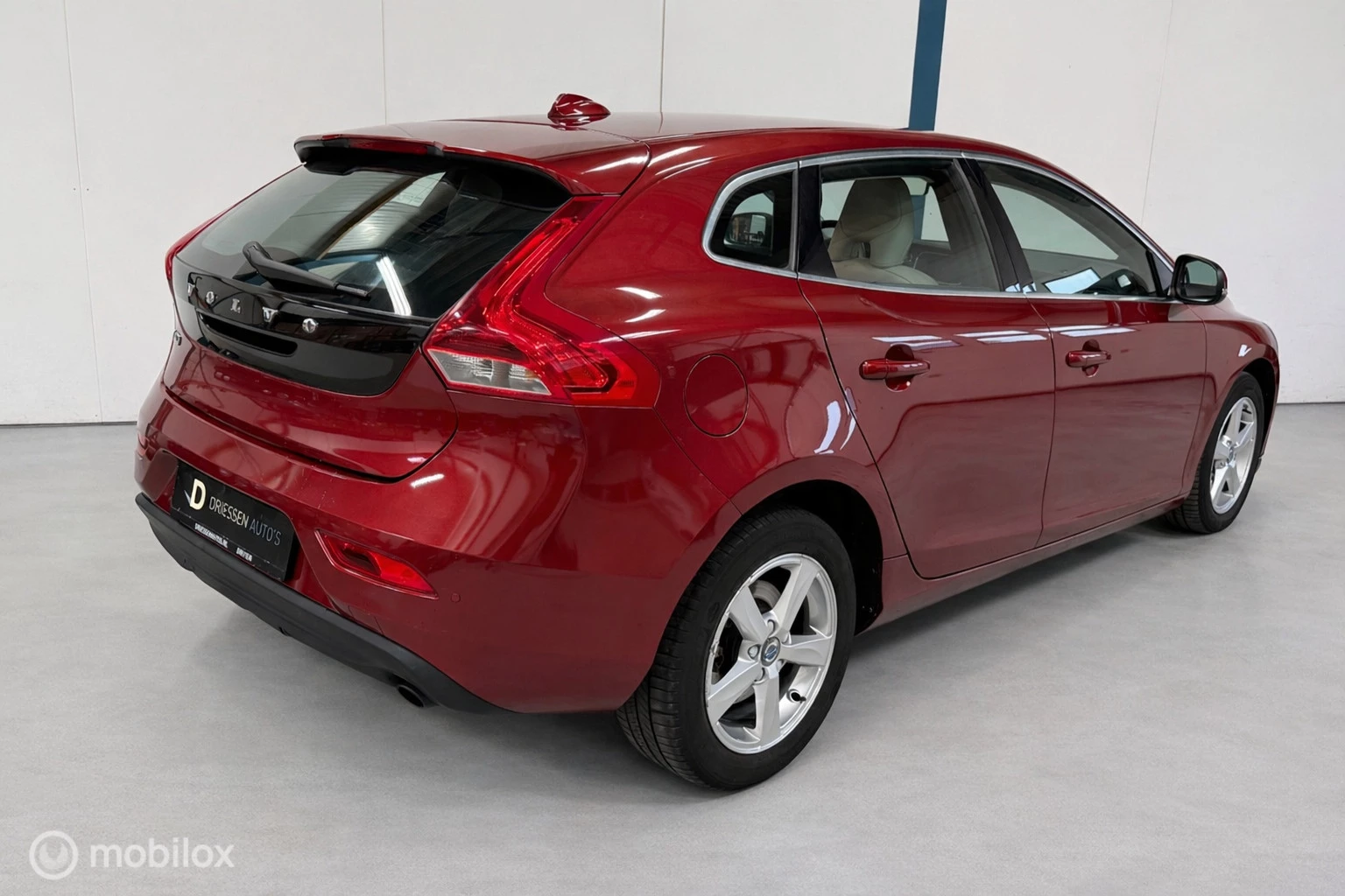 Hoofdafbeelding Volvo V40