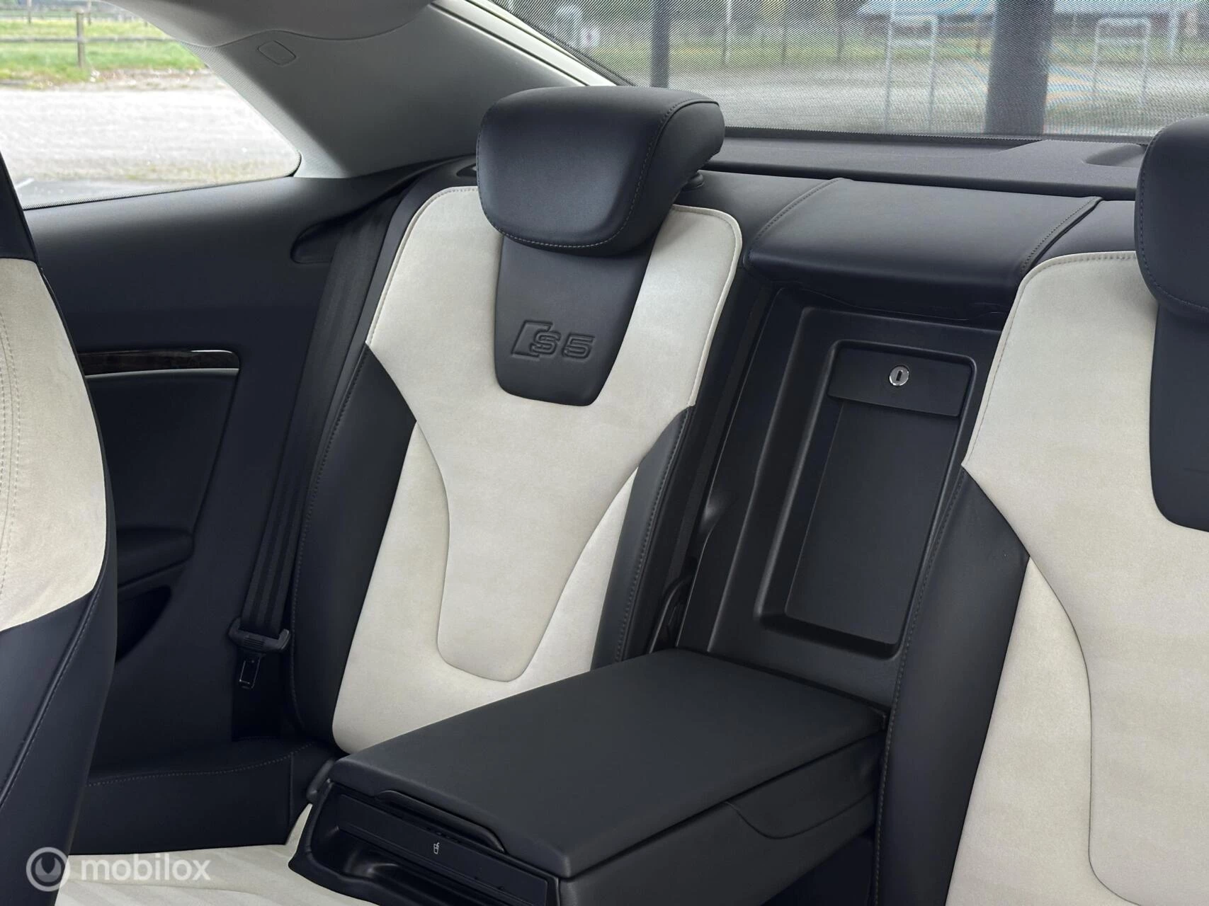Hoofdafbeelding Audi S5