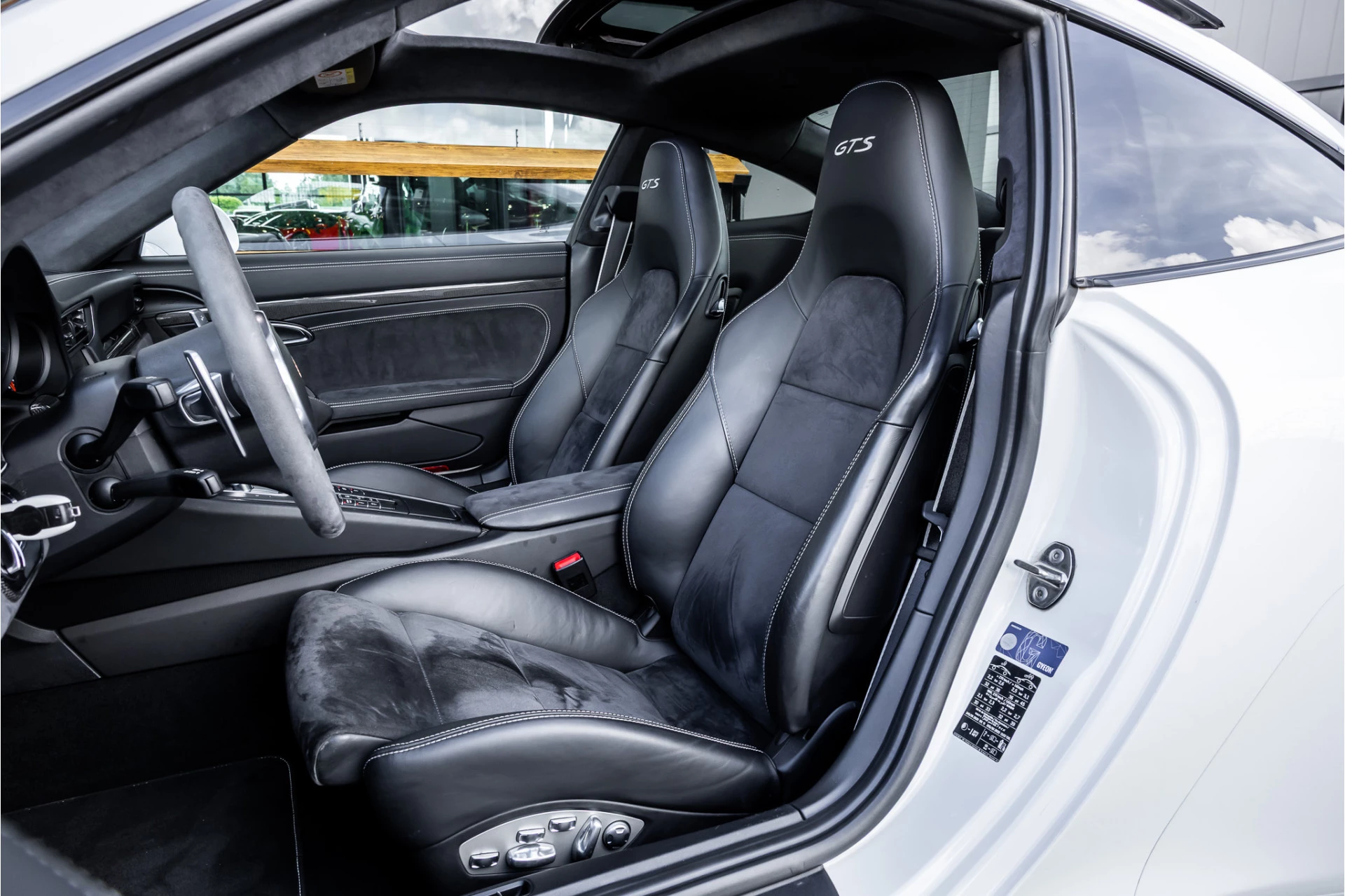 Hoofdafbeelding Porsche 911