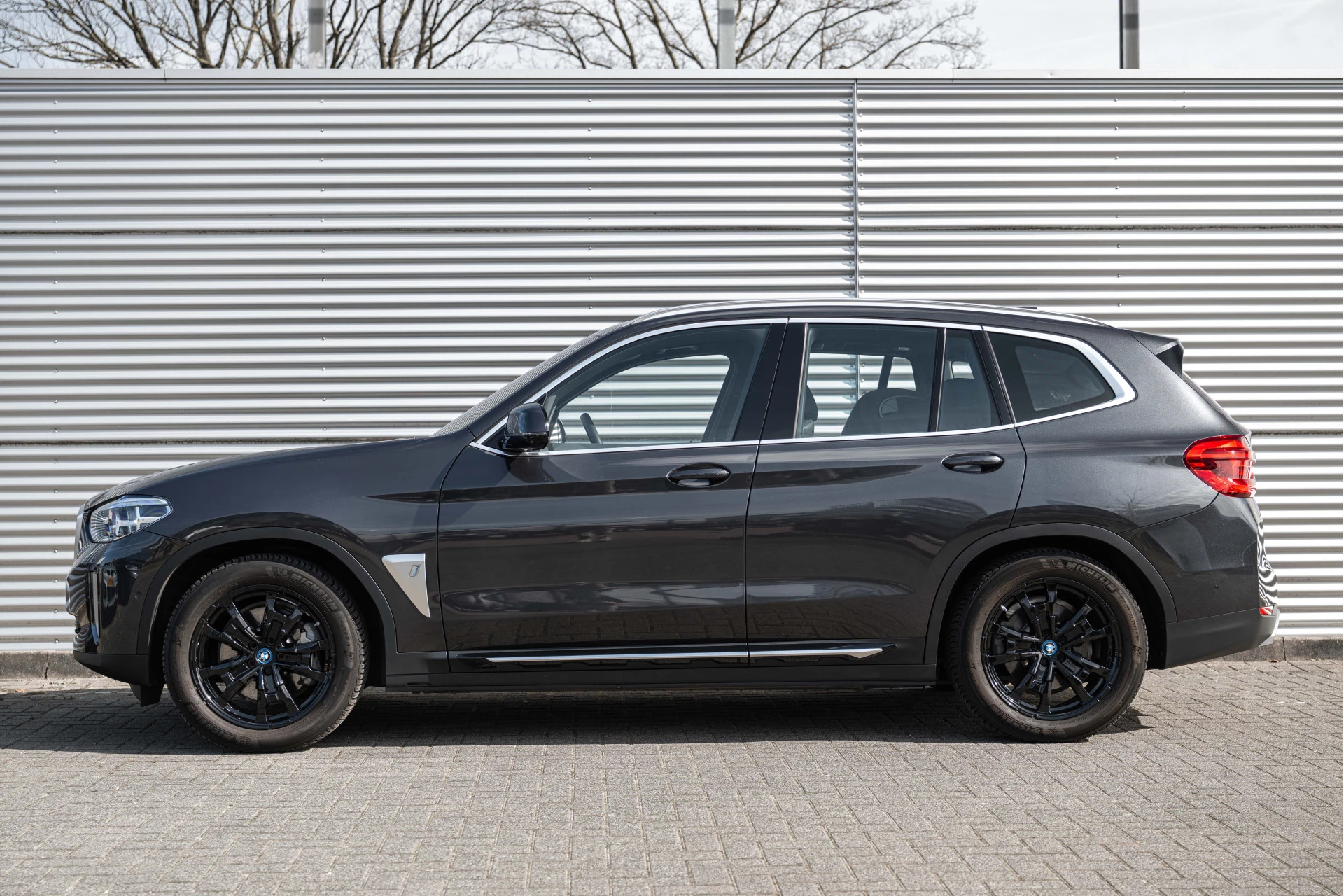 Hoofdafbeelding BMW iX3