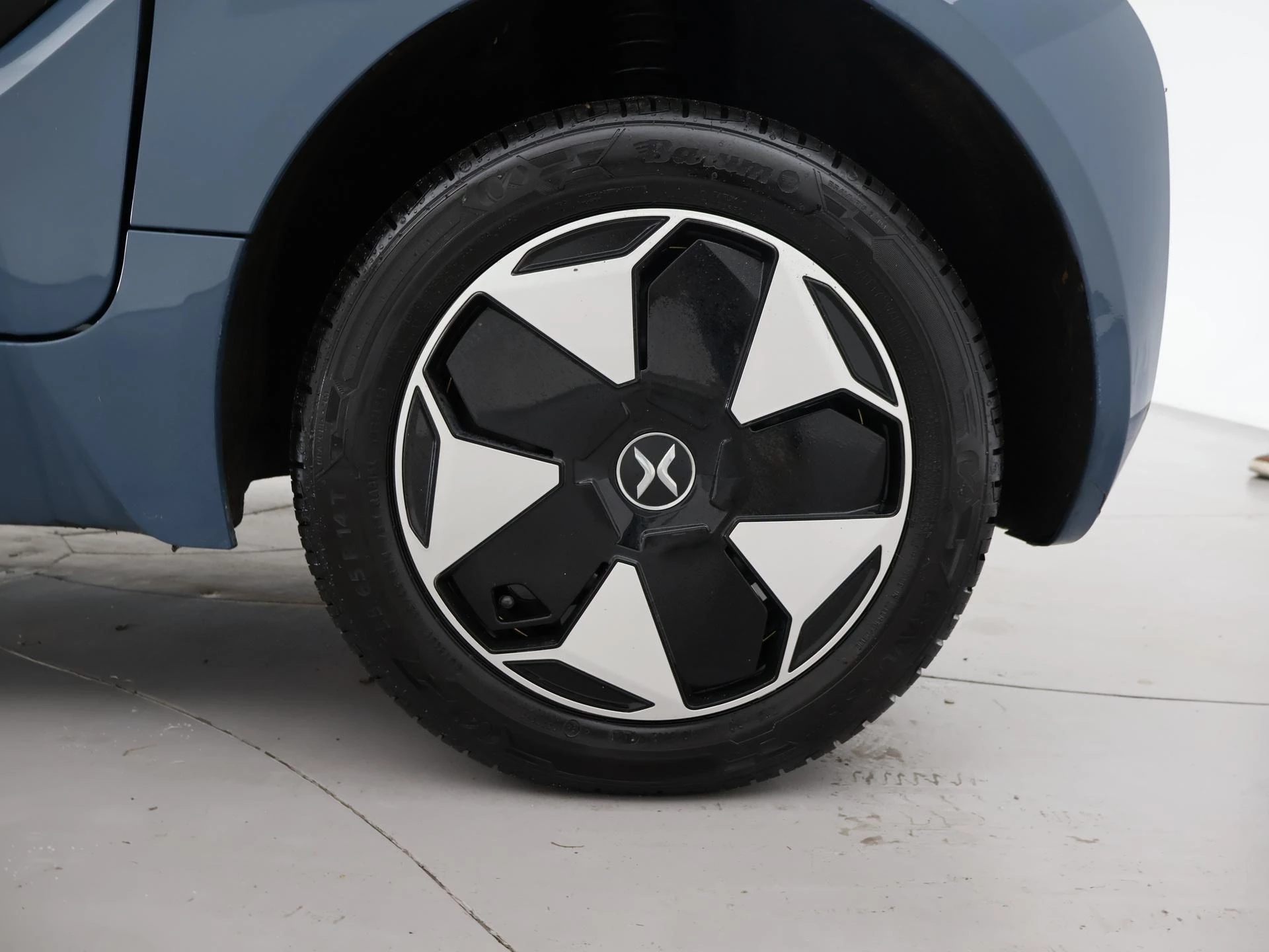 Hoofdafbeelding XEV Yoyo