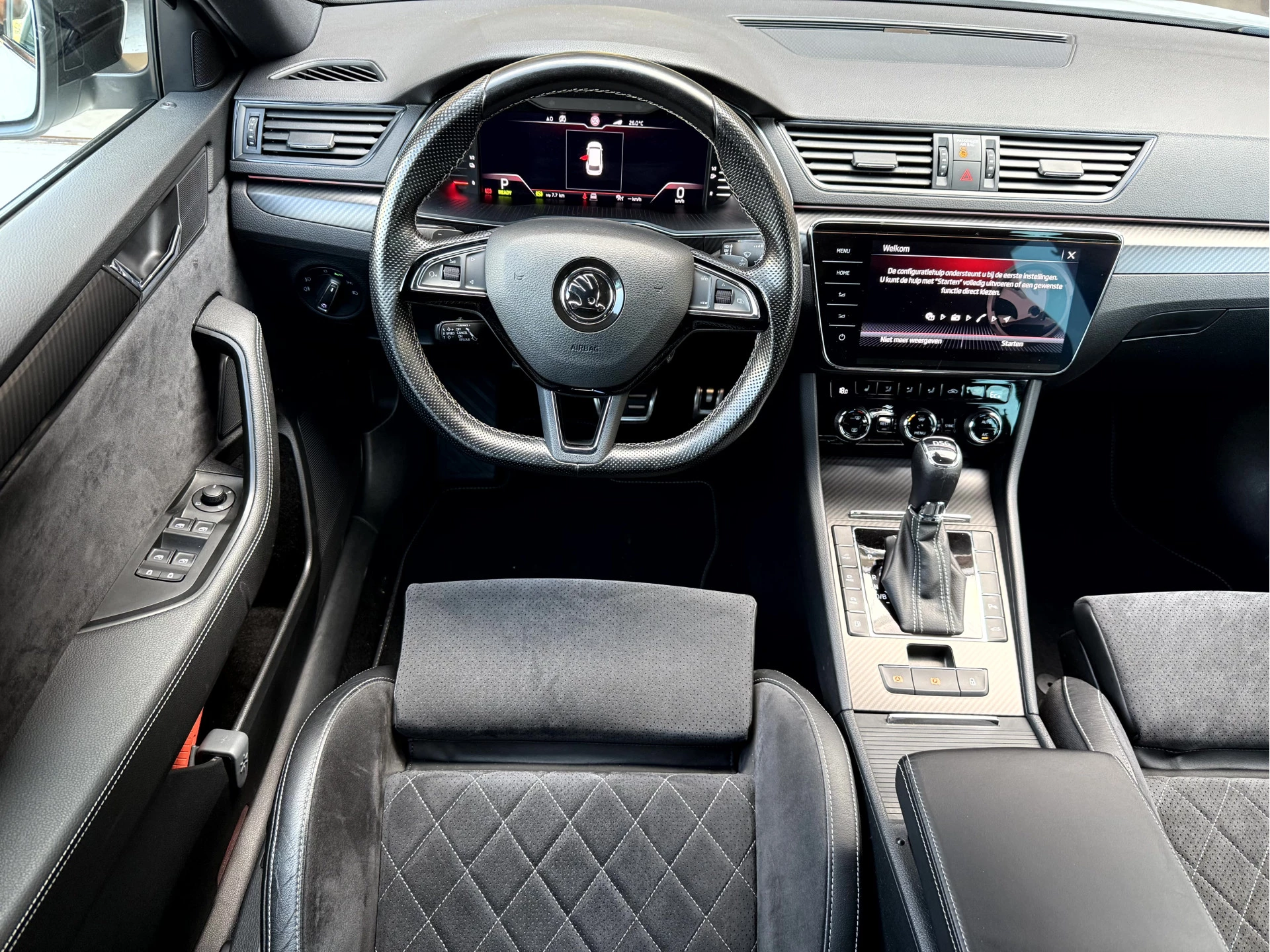 Hoofdafbeelding Škoda Superb