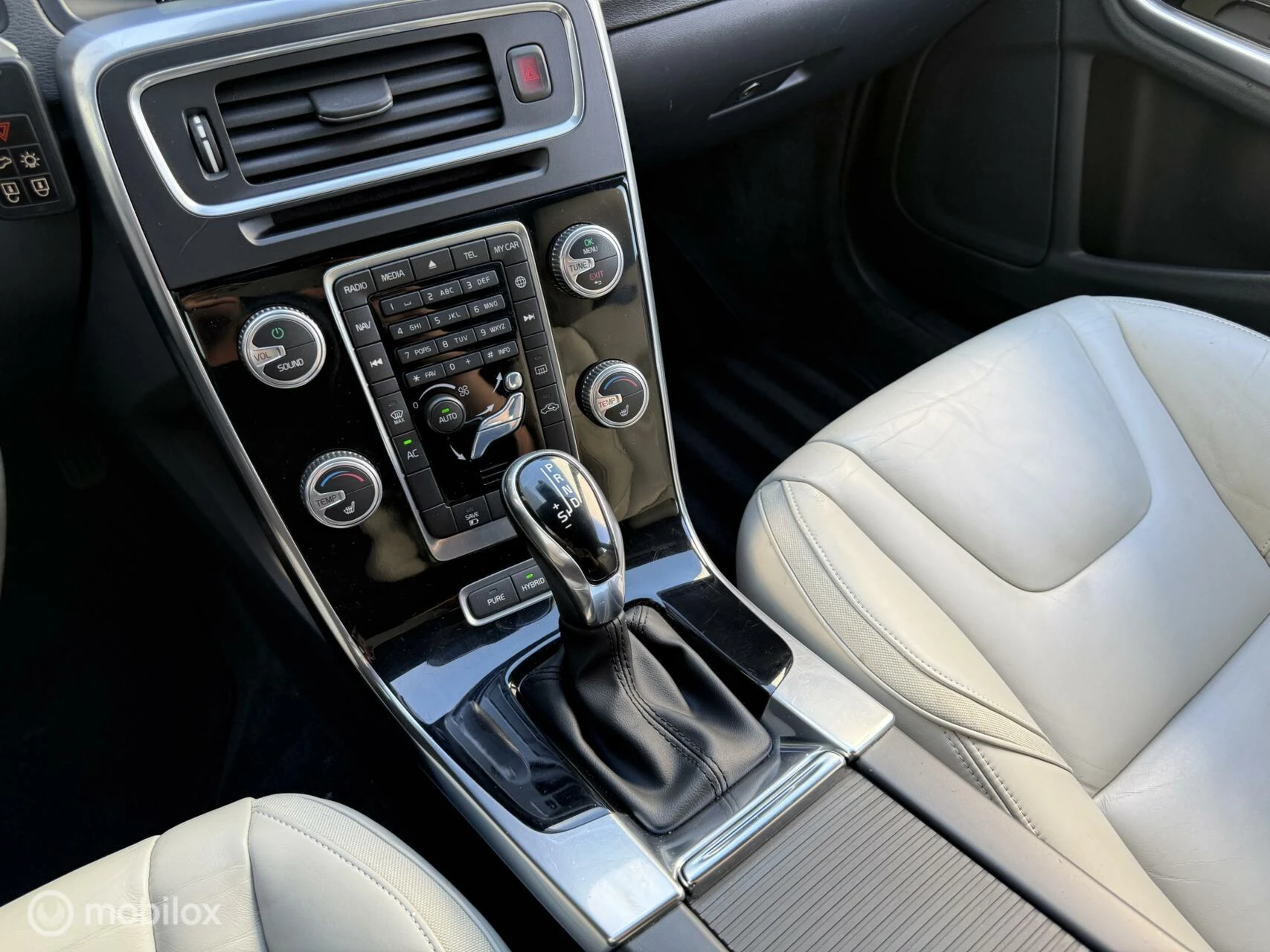Hoofdafbeelding Volvo V60