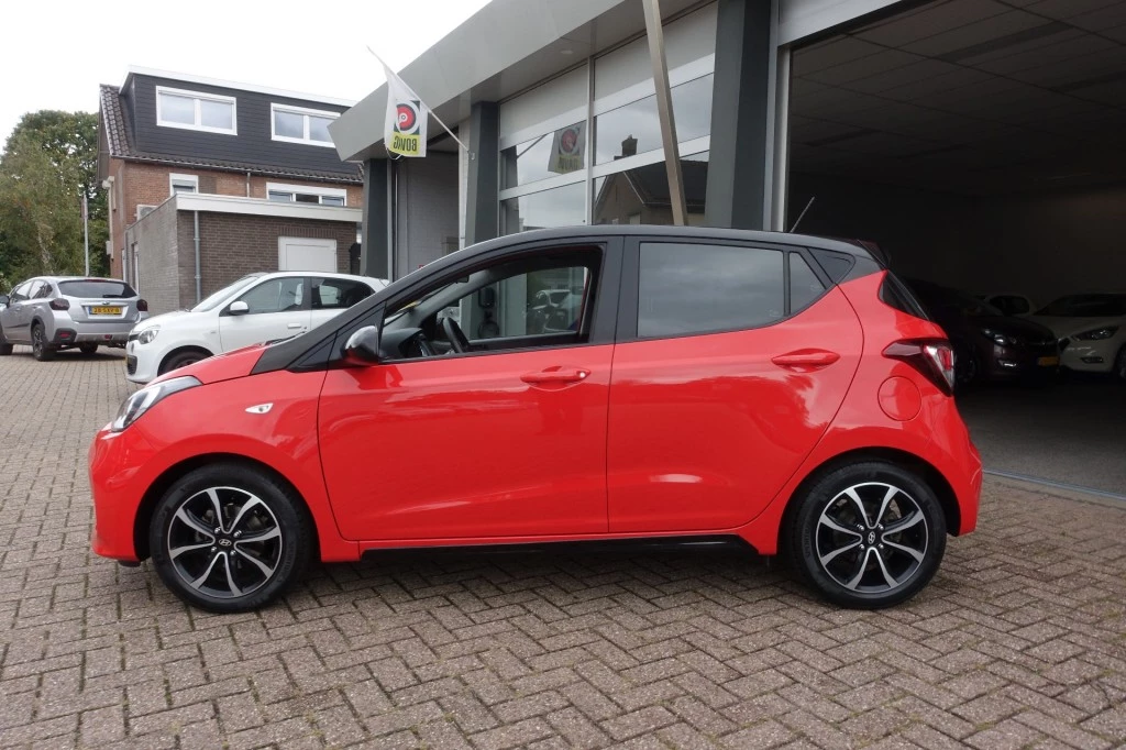 Hoofdafbeelding Hyundai i10