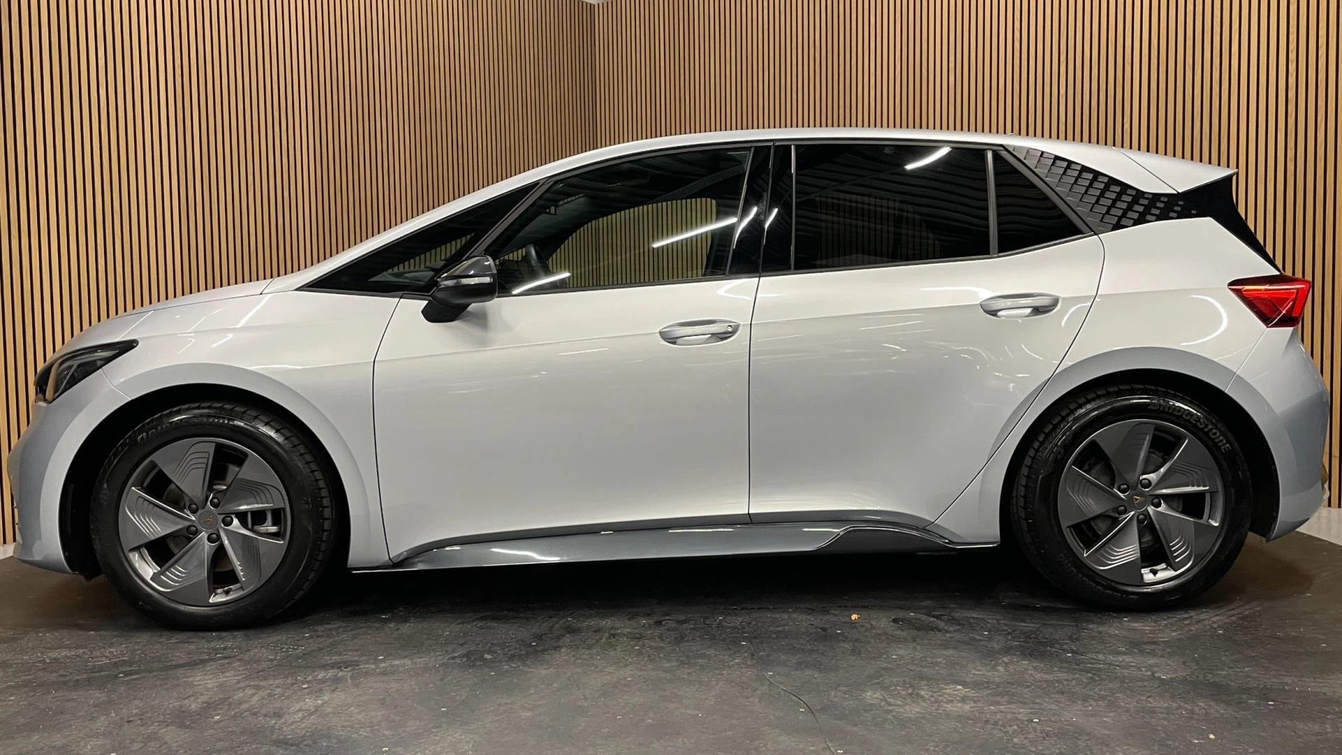 Hoofdafbeelding CUPRA Born