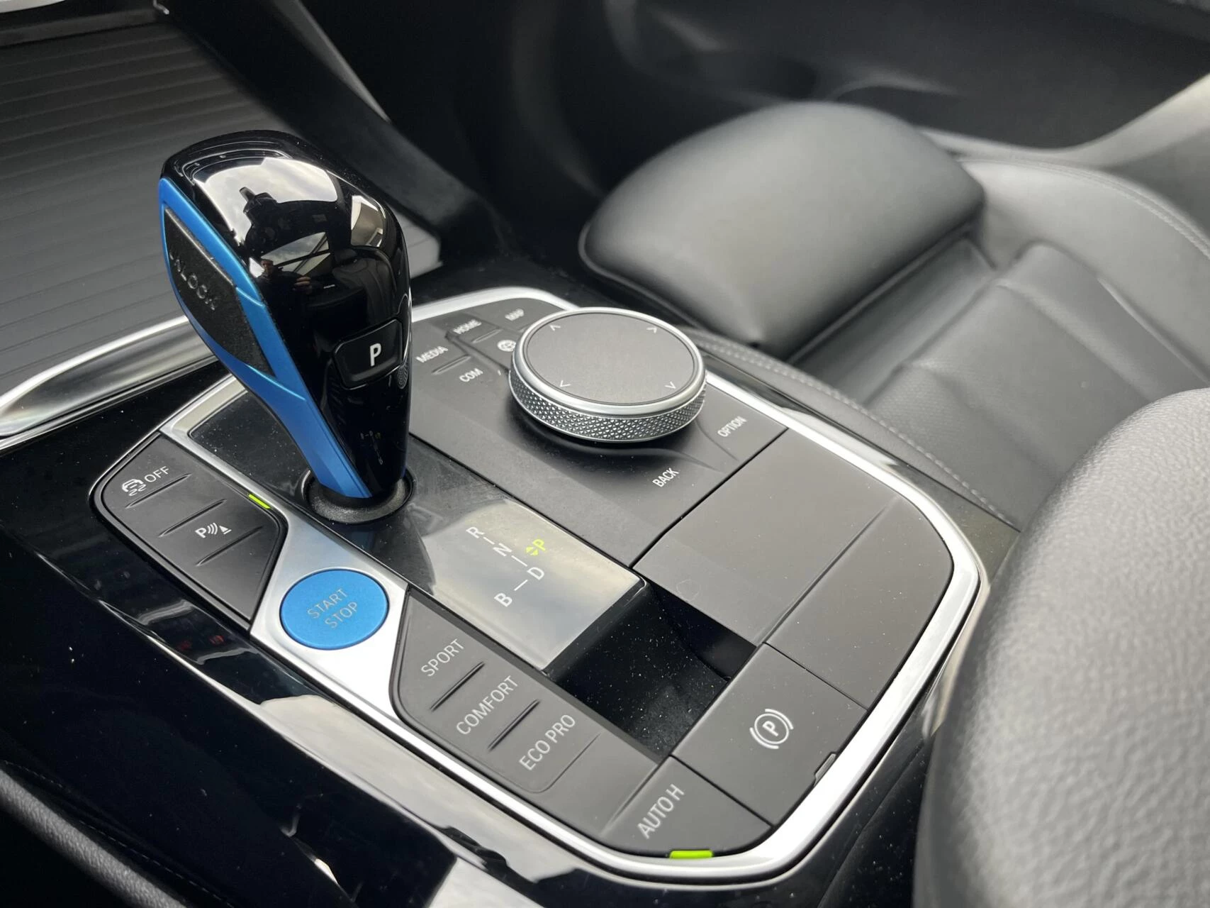 Hoofdafbeelding BMW iX3