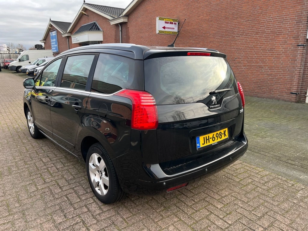 Hoofdafbeelding Peugeot 5008