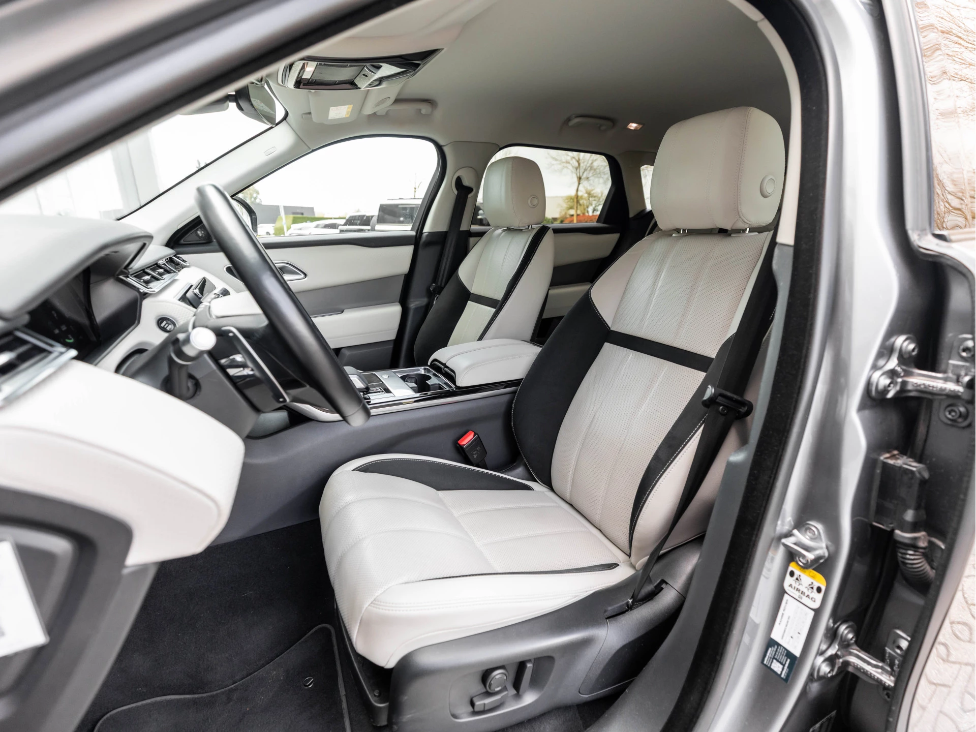 Hoofdafbeelding Land Rover Range Rover Velar