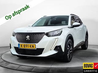 Peugeot 2008 1.2 PureTech Allure, (101PK) 1e-Eig. & Dealer-Onderh. BOVAG-Garantie. NL-Auto. Navigatie/Apple-Carplay/Android-Auto, L.M.Velgen, Parelmoer, Keyless-Entry, Parkeersensoren-V+A, DAB, Privacy-Glas