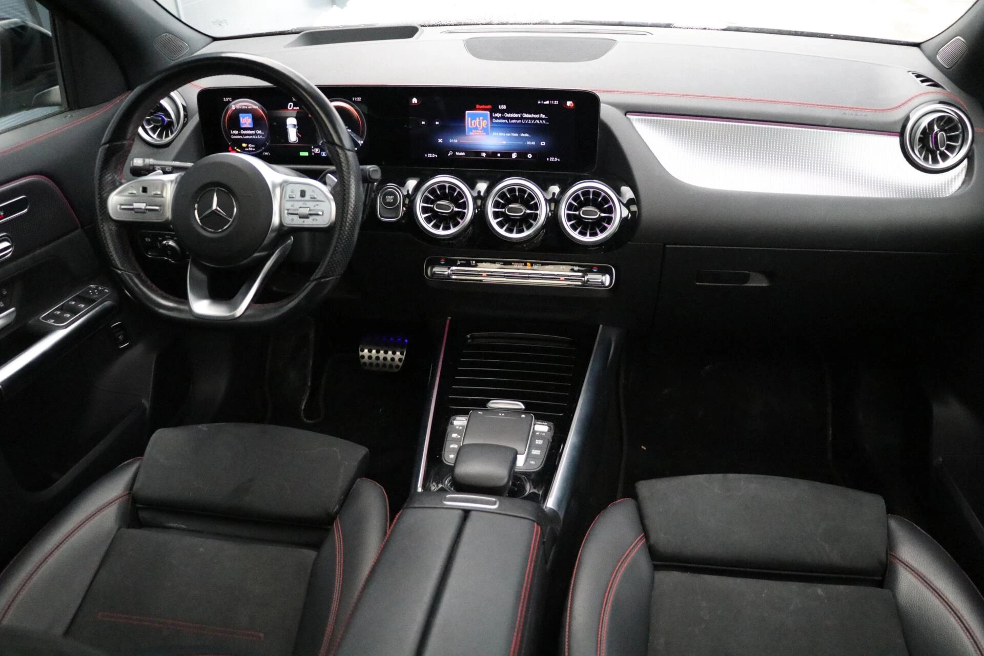 Hoofdafbeelding Mercedes-Benz EQA