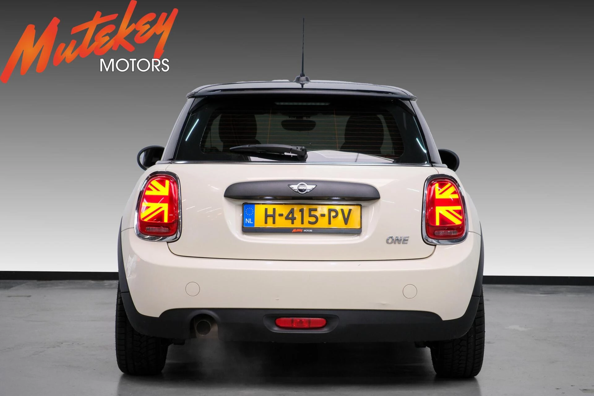 Hoofdafbeelding MINI One
