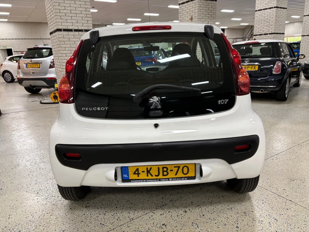 Hoofdafbeelding Peugeot 107