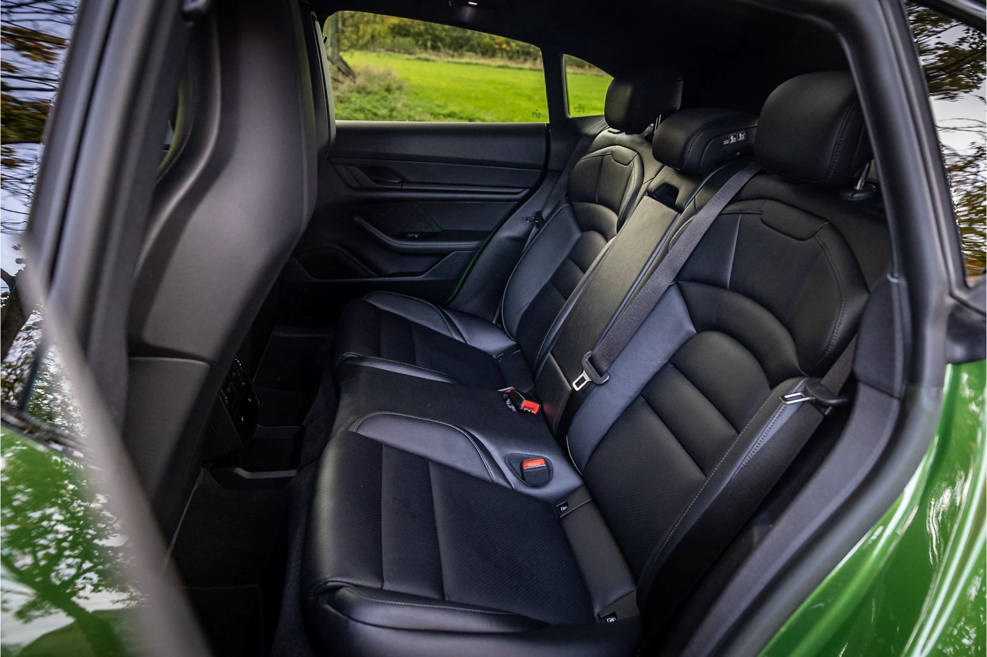 Hoofdafbeelding Porsche Taycan