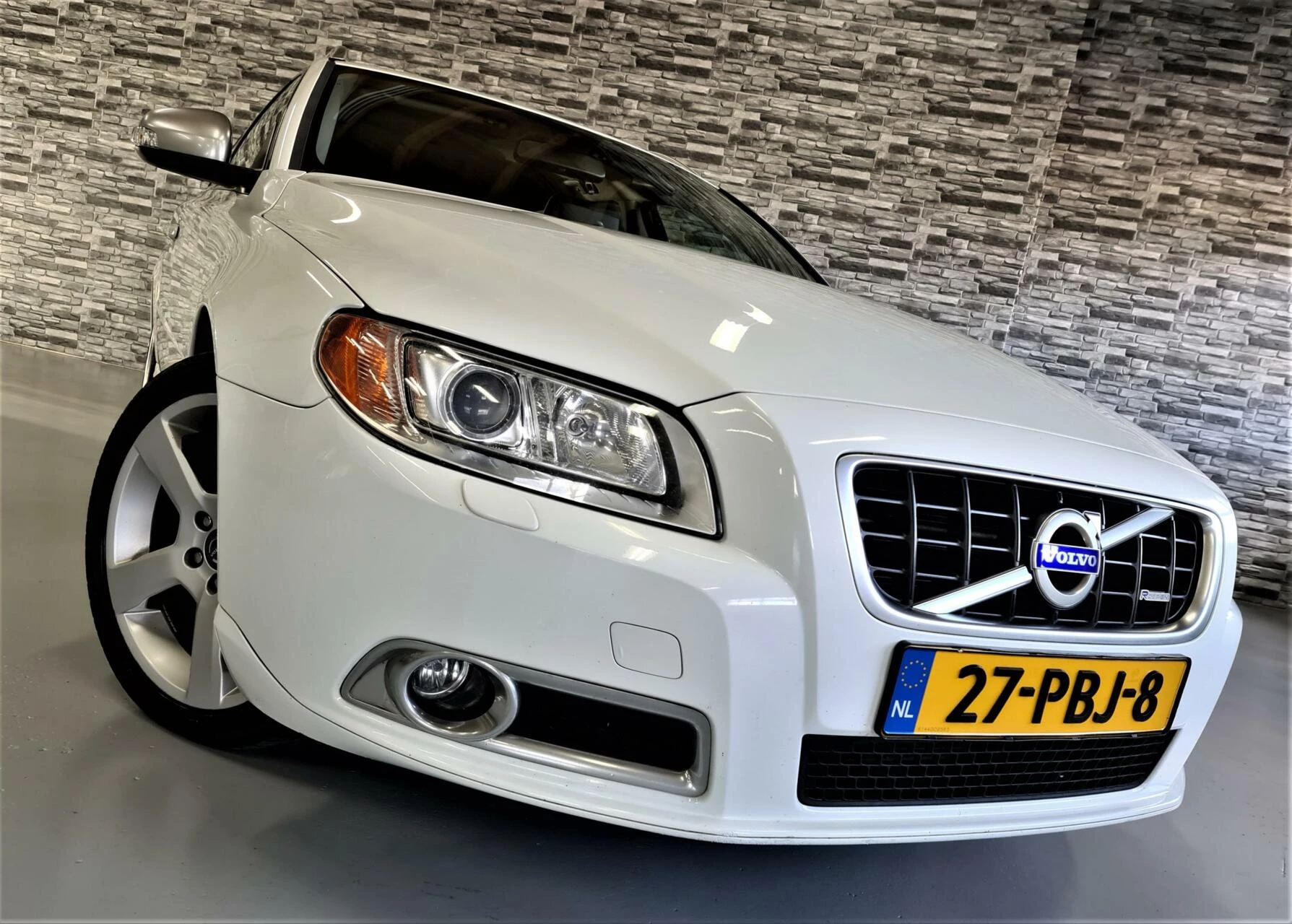 Hoofdafbeelding Volvo V70