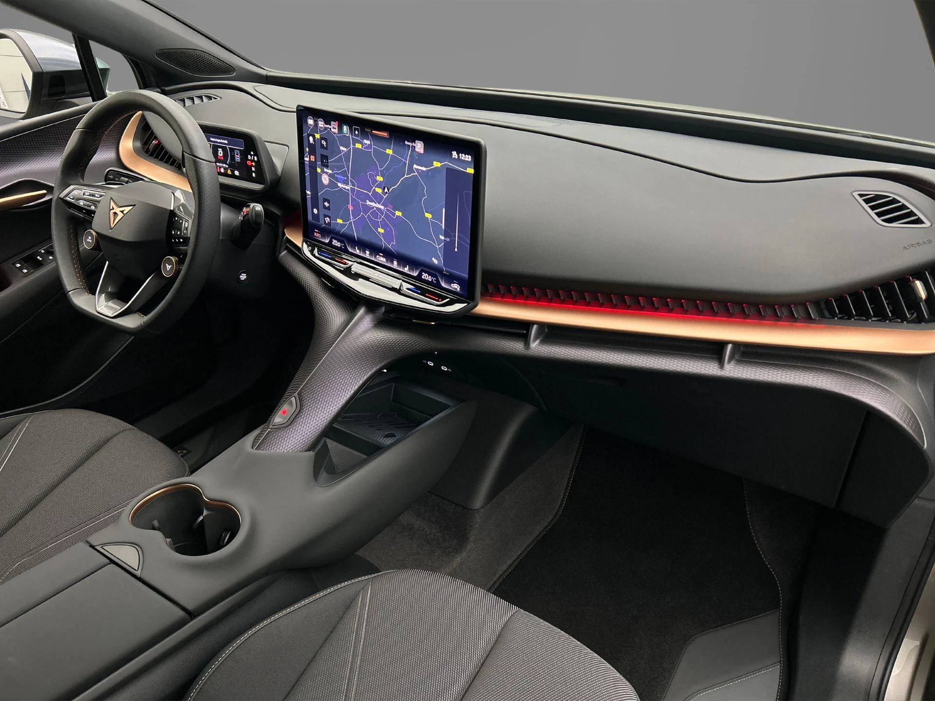 Hoofdafbeelding CUPRA Tavascan