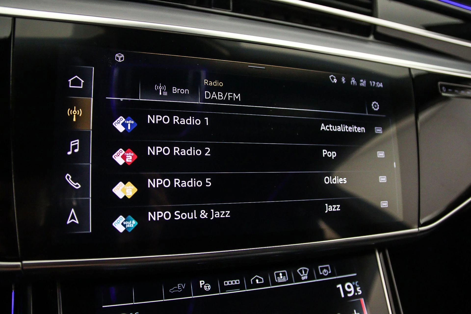 Hoofdafbeelding Audi A8