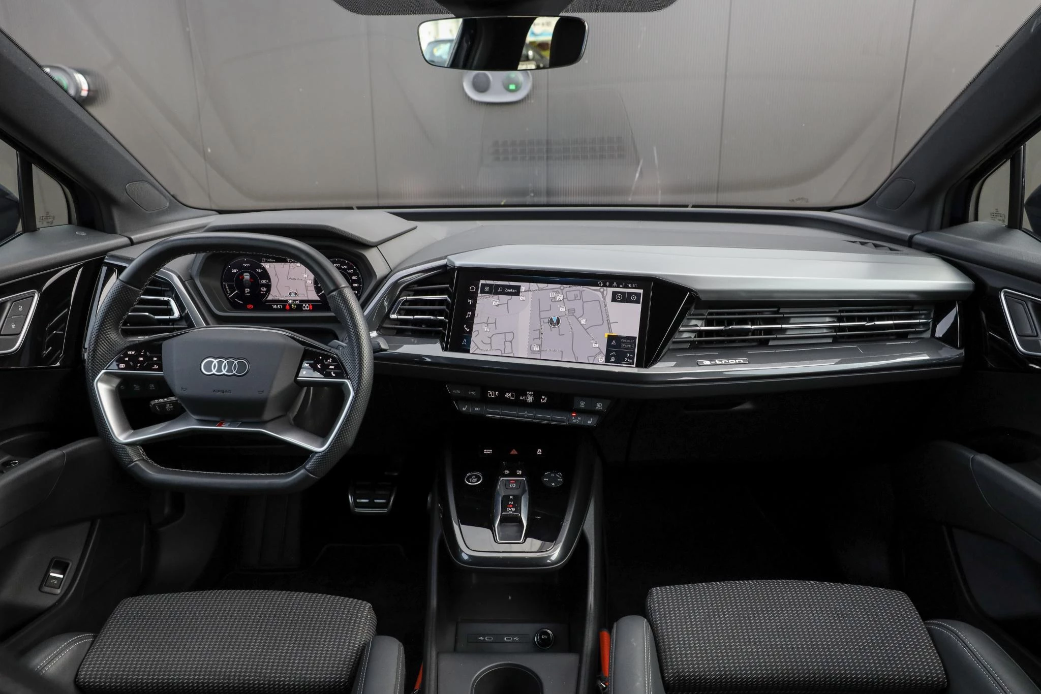 Hoofdafbeelding Audi Q4 e-tron