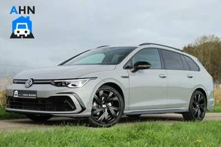 Hoofdafbeelding Volkswagen Golf Volkswagen Golf 8 Variant 1.5 eTSI / 3x R-Line / Black Style / DSG / ACC / Matrix LED / DAB / 18"!