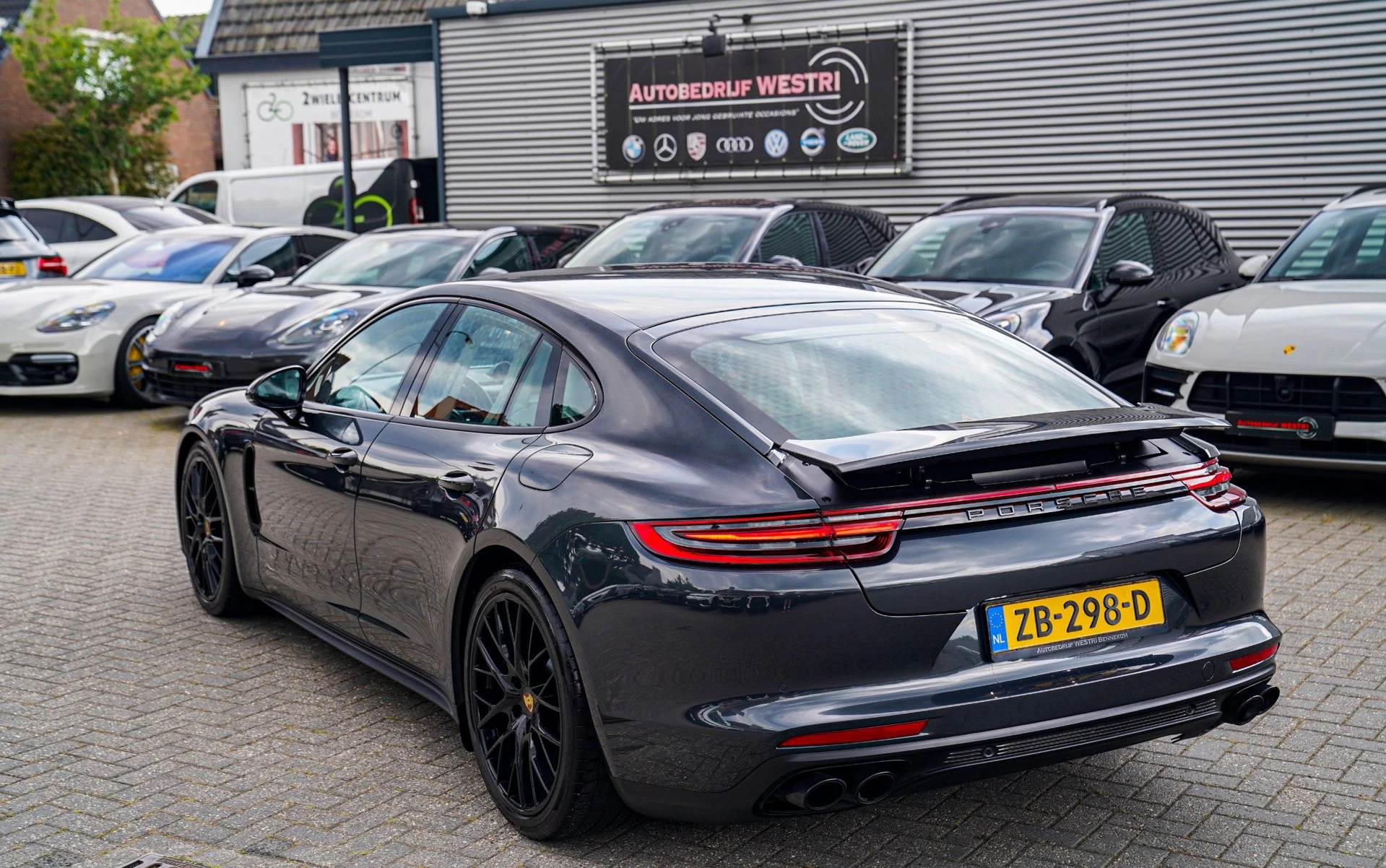 Hoofdafbeelding Porsche Panamera