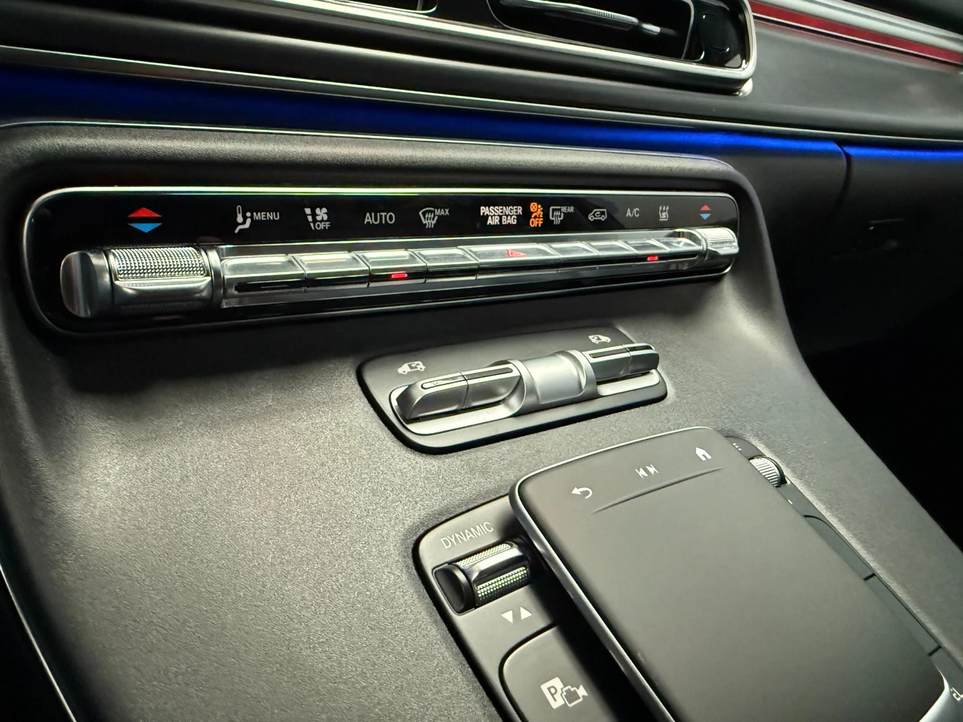 Hoofdafbeelding Mercedes-Benz EQV