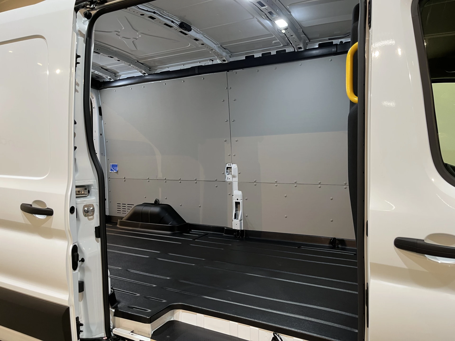 Hoofdafbeelding Ford E-Transit