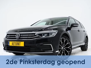 Volkswagen Passat Variant 1.4 TSI PHEV GTE | Panoramadak | Massage | Camera | Virtual | Keyless | Adaptive Cruise | Carplay