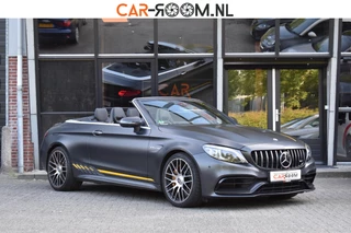 Hoofdafbeelding Mercedes-Benz C-Klasse Mercedes-Benz C-klasse Cabrio AMG 63 S Final Edition Virtual Keramische HUD Lane Burmester