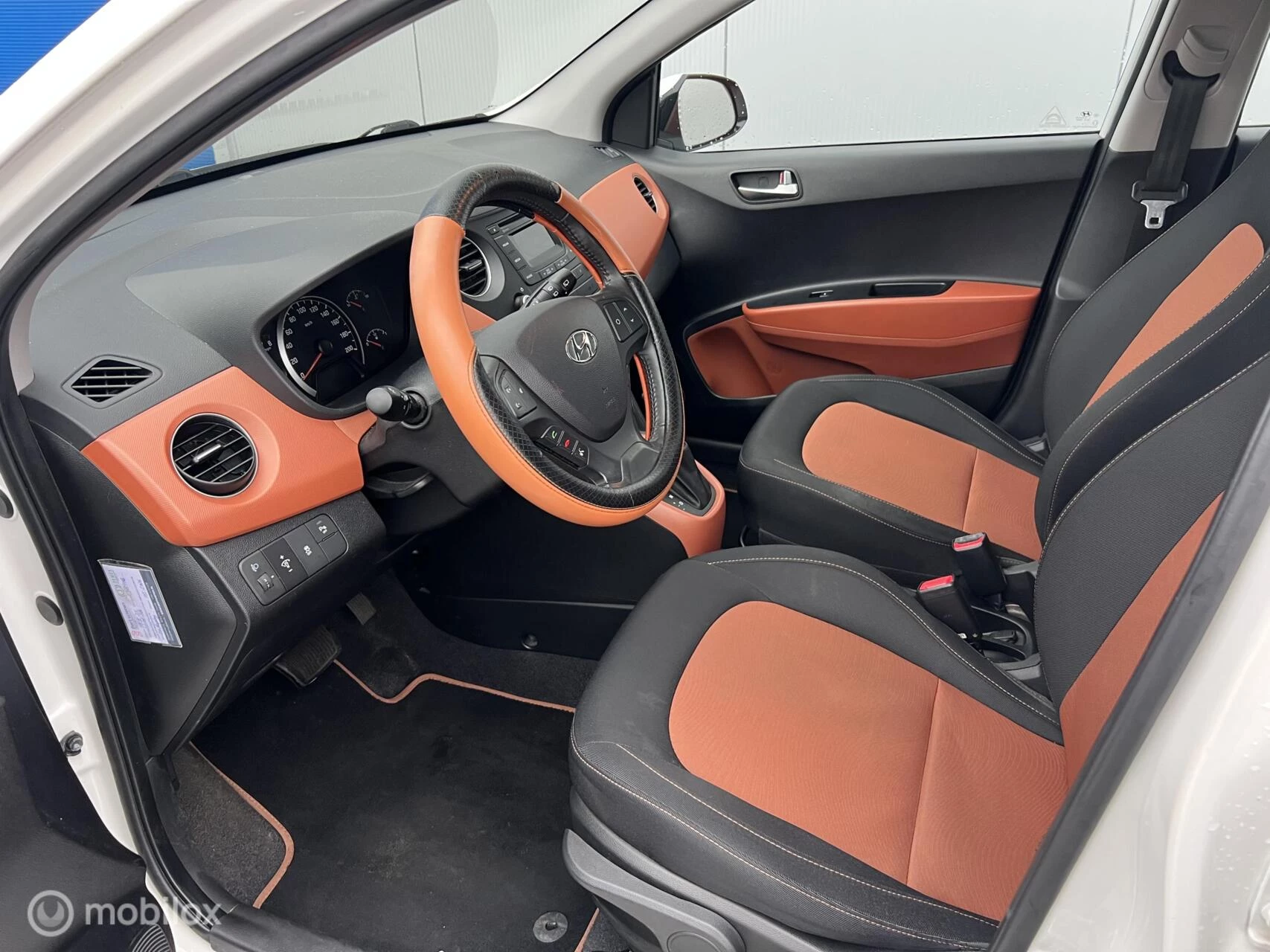 Hoofdafbeelding Hyundai i10